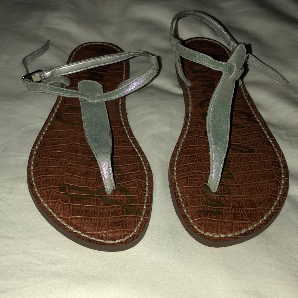 Sam Edelman t-strapped Sandals